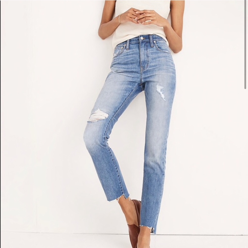NWOT Madewell Drop Hem Distressed Boyjean